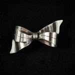 1084 9488 BROOCH